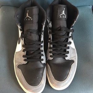 Air Jordan 1 Rare Air ‘Cool Grey’